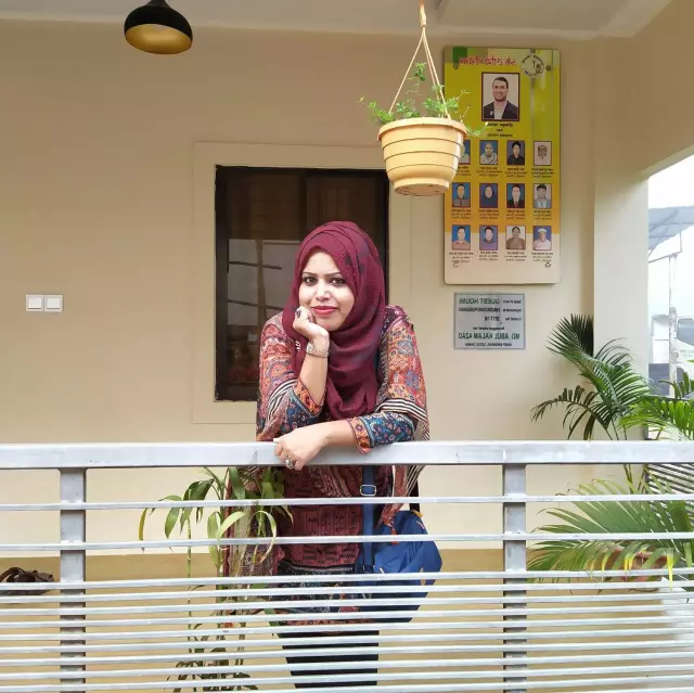 Looking for groom for my sister-in-law in Dhaka