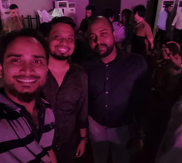 Sr. Software Engineer in renowned MNC searching bride for his own