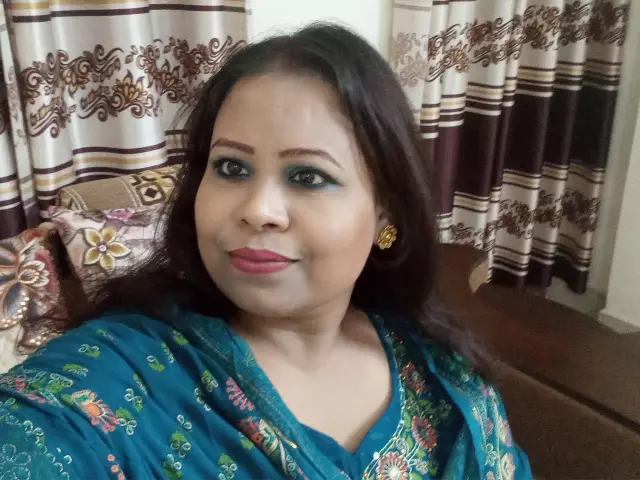 Currently I live in a rented house in Chittagong looking for my groom