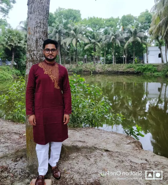 B.Sc in Engineering in Electrical Electronics grrom looking for simple bride 