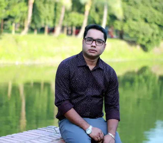 Proprietor  CEO- A Reputed Tours  Traveling Company looking for bride