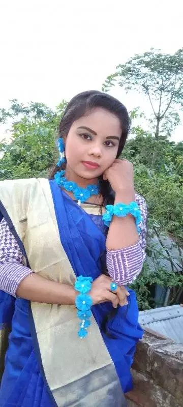 Looking for groom Those who can get married with the familys opinion will knock unnecessarily