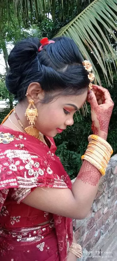 Looking for groom Those who can get married with the familys opinion will knock unnecessarily