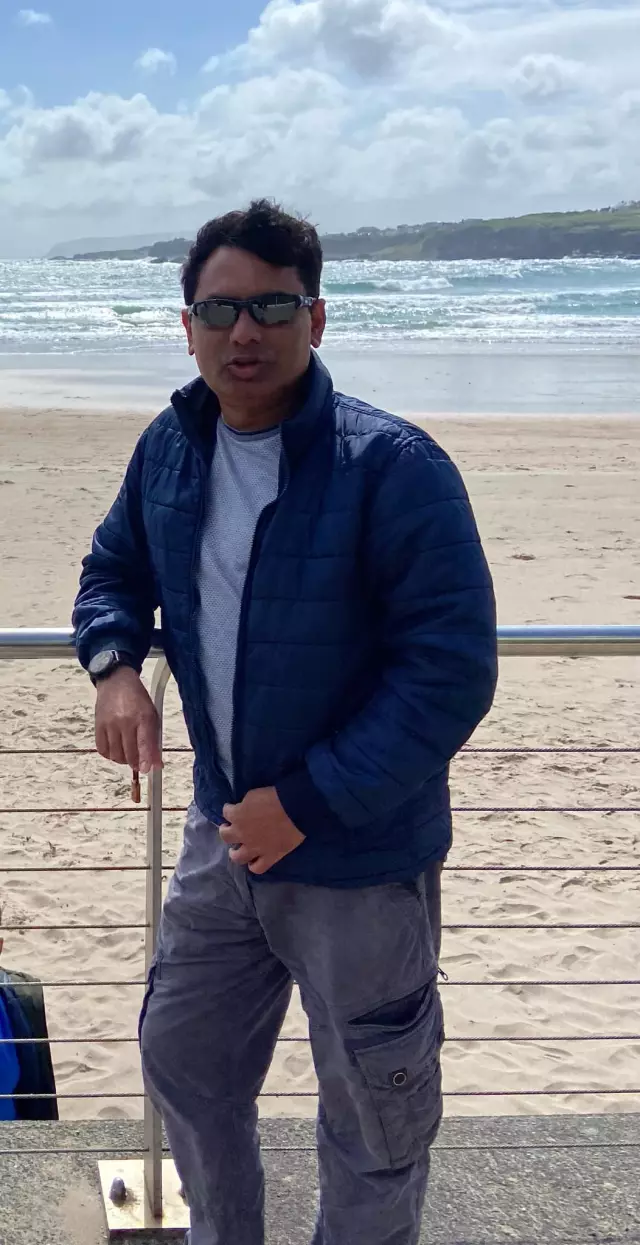 Groom is travelling to Bangladesh at this month  is looking for a suitable bride