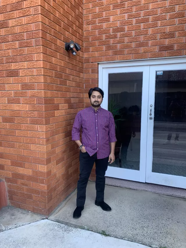 Quran Hafiz completed Currently living in Sydney Australia looking for bride