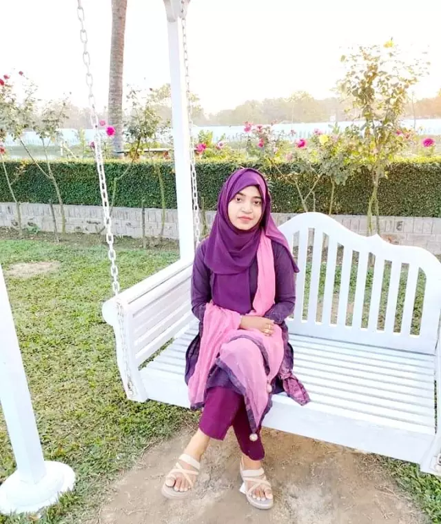 Looking for an well educated person with an Islamic mind .non smoker and non alcoholic