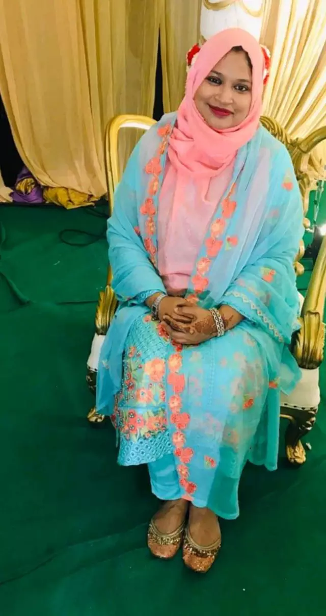 Someone who is trustworthy and loyal. Only serious people will knock.Groom must be settled in Dhaka