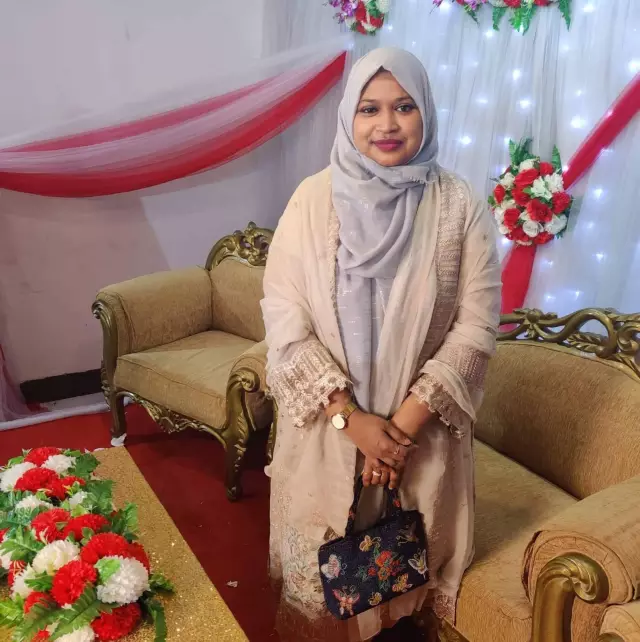 Someone who is trustworthy and loyal. Only serious people will knock.Groom must be settled in Dhaka