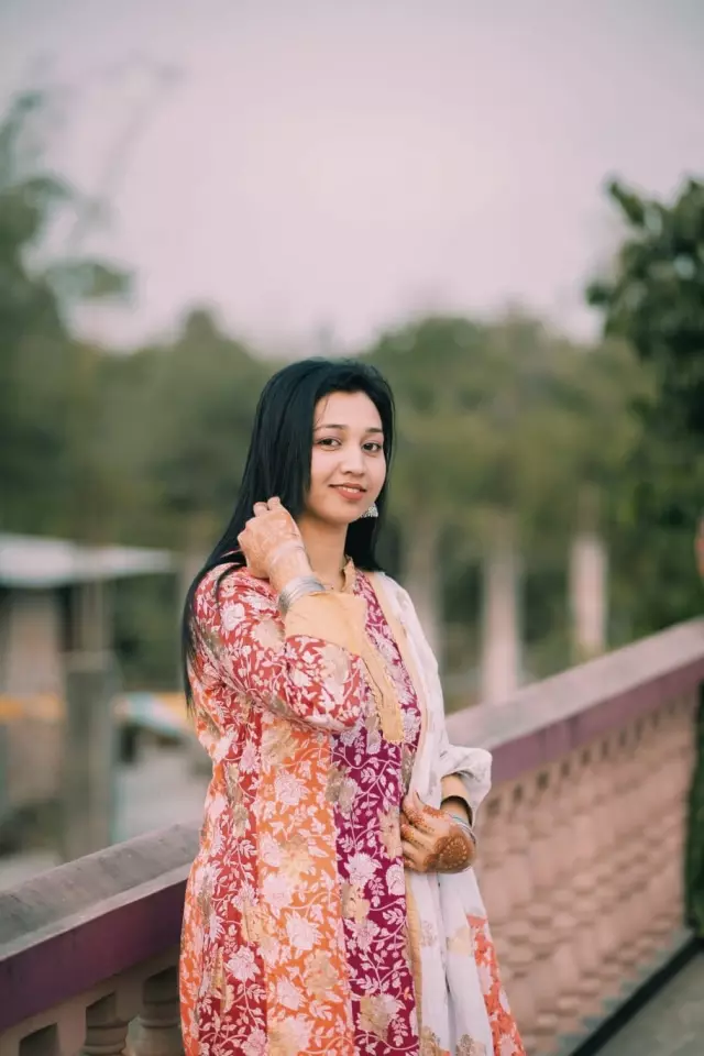 Divorced Recently divorced due to mutual reasons, seeking for her groom