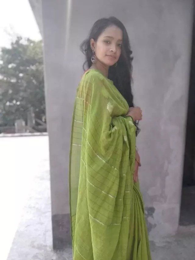 Bride is a Diploma in medical faculty want doctor groom