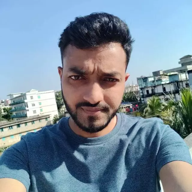 Groom study in Management Sustainable Accounting and Finance Ongoing in Germany searching his own soulmate