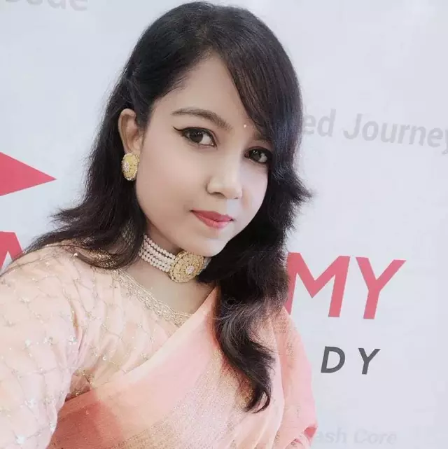 The bride works as an executive in a private company in Dhaka, we want her groom