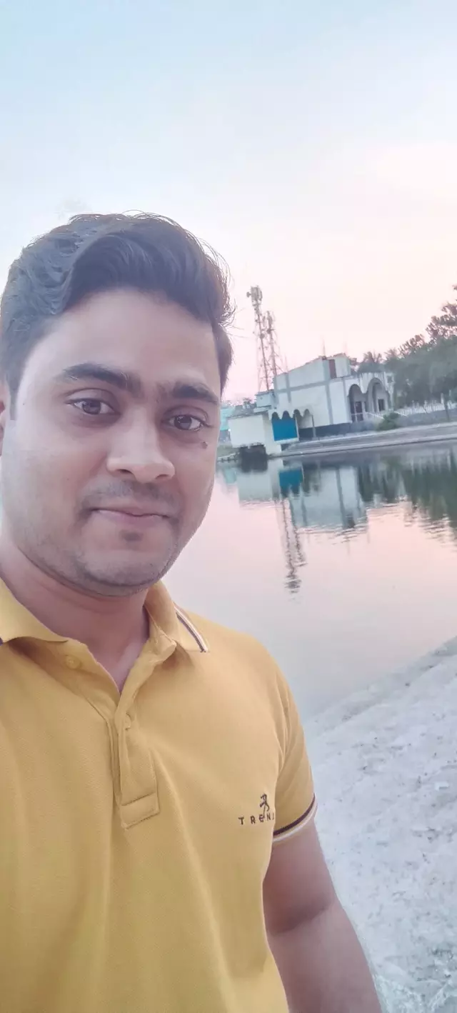 Currently running a business as well as trying for government jobs. seeking his own soulmate