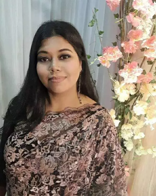Looking for groom for my friend, she is MBA graduate