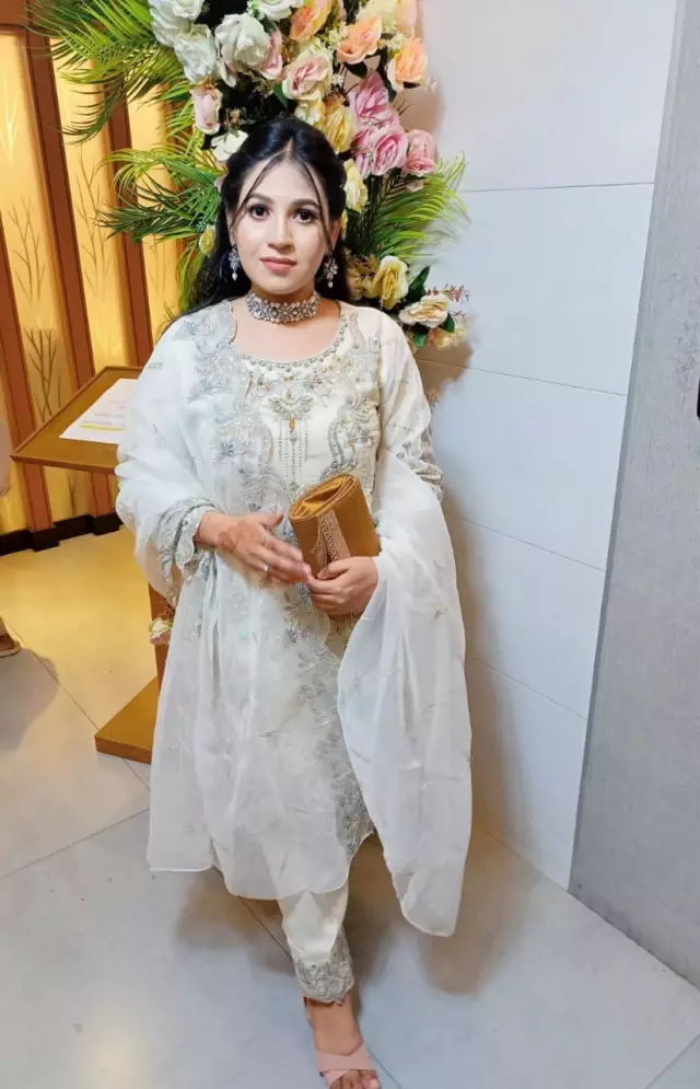 Looking for a groom for my Younger Sister want groom with Well educated, family-oriented, religious minded, friendly, re