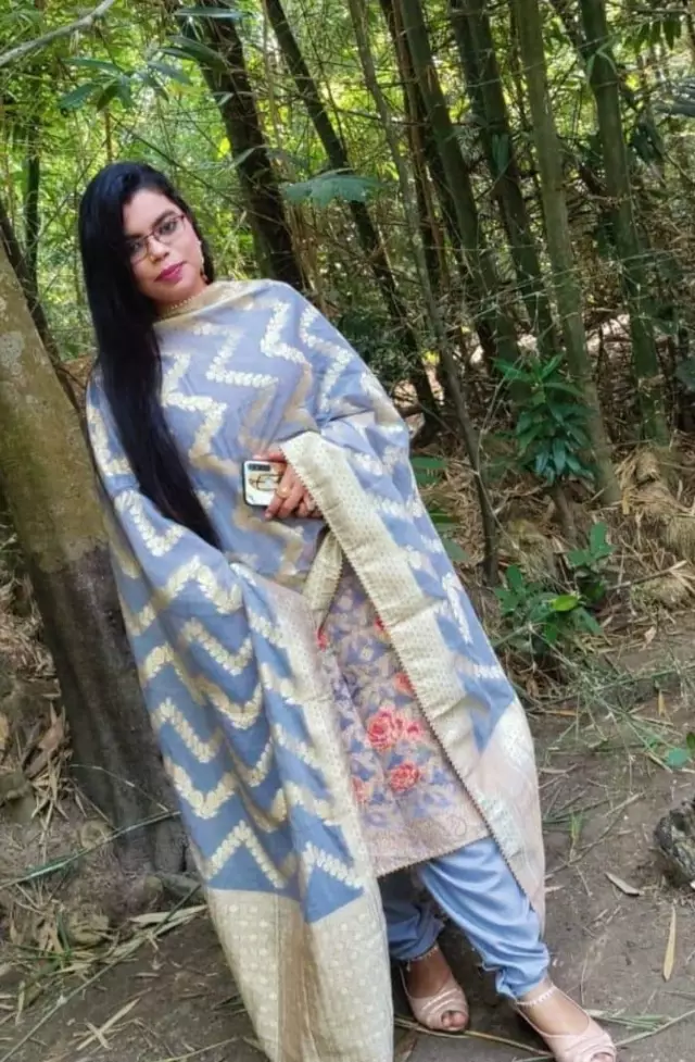Everyone will pray for my family and sister want suitable groom for her