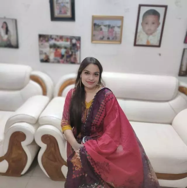 Divorced One Daughter Lives with Mothers Mother want suitable groom