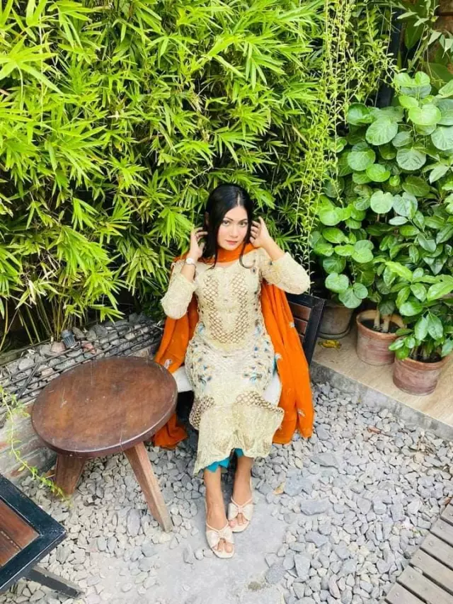 I want a groom for my younger sister, groom is anyone who earns any halal income