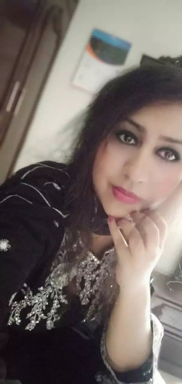 Bride Completed Masters from a private university. want her groom