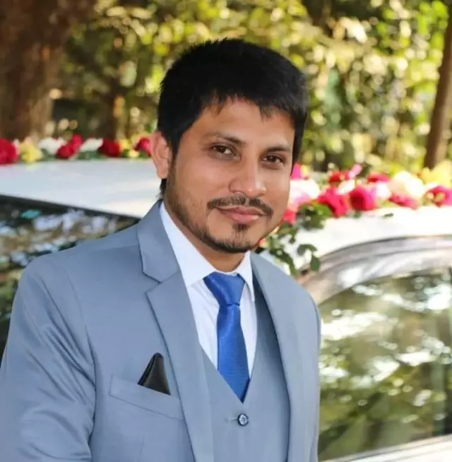 Looking for bridle my cousin works at Uttara Bank 