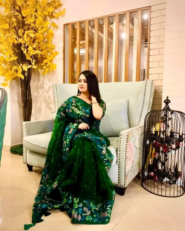 Patri pokhe boudi Looking for Hindu groom