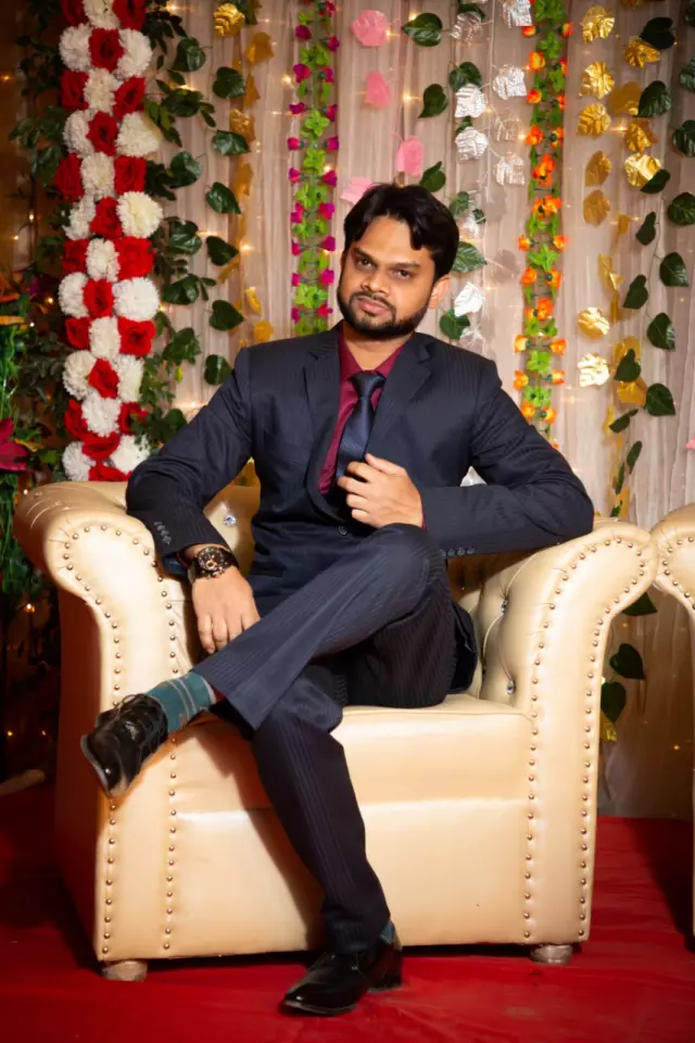 Private Service holder in a Multinational Firm want suitable bride