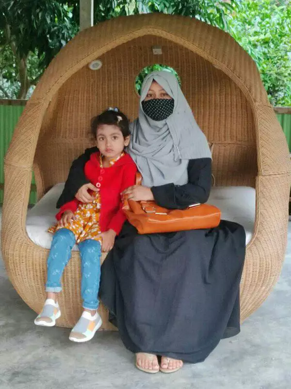 Assalamu aalaikum. I am posting for my elder Sister.
