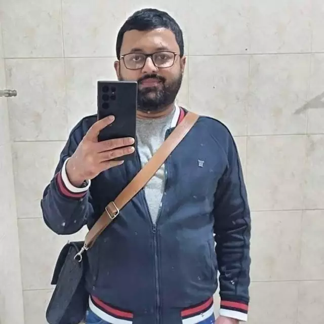 Im looking for a happy and kind woman who can be my partner