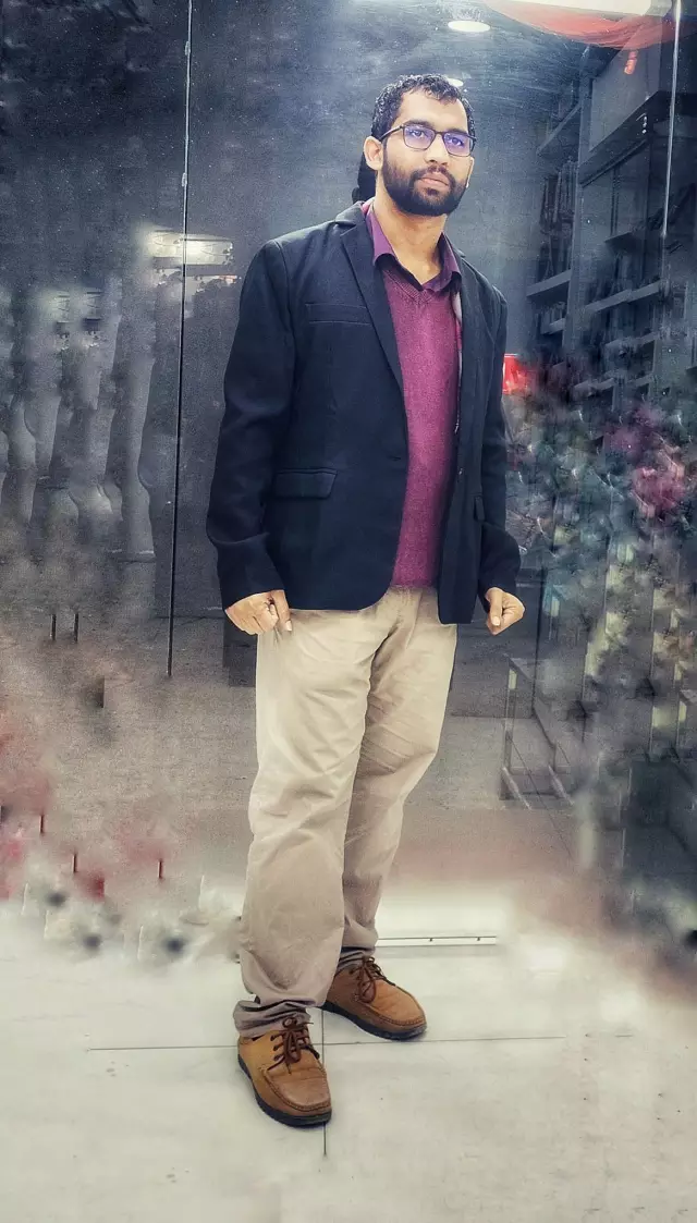 The groom is living in Bangladesh Non-alcoholic, Non-Smoker, Smart, Simple and Polite, also Social