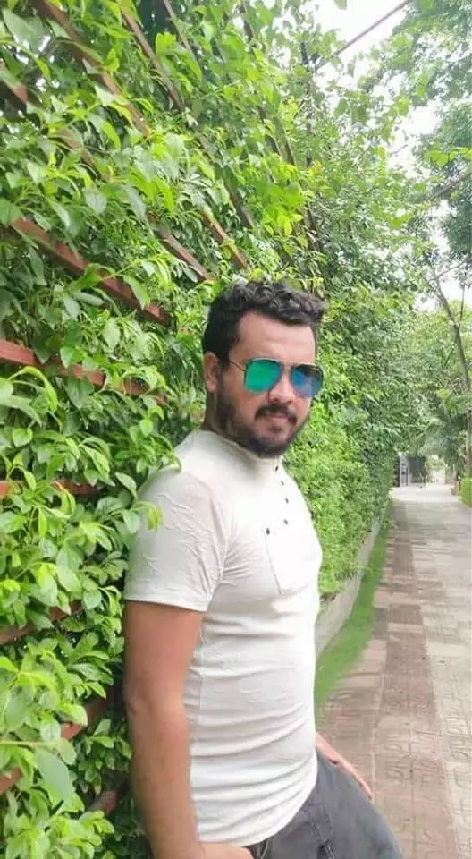 Looking for bride for my cousin, Groom Loved to be a full-time traveler, but due to circumstances became a teacher Alham