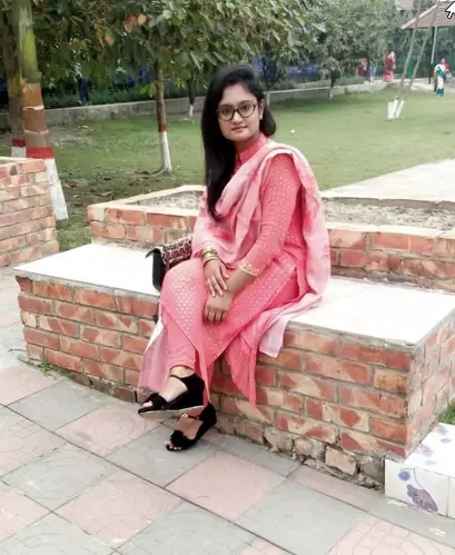 Assalamualikum. I have posted on behalf of my elder sister, bride Working as a sr.Executive of HR  Compliance