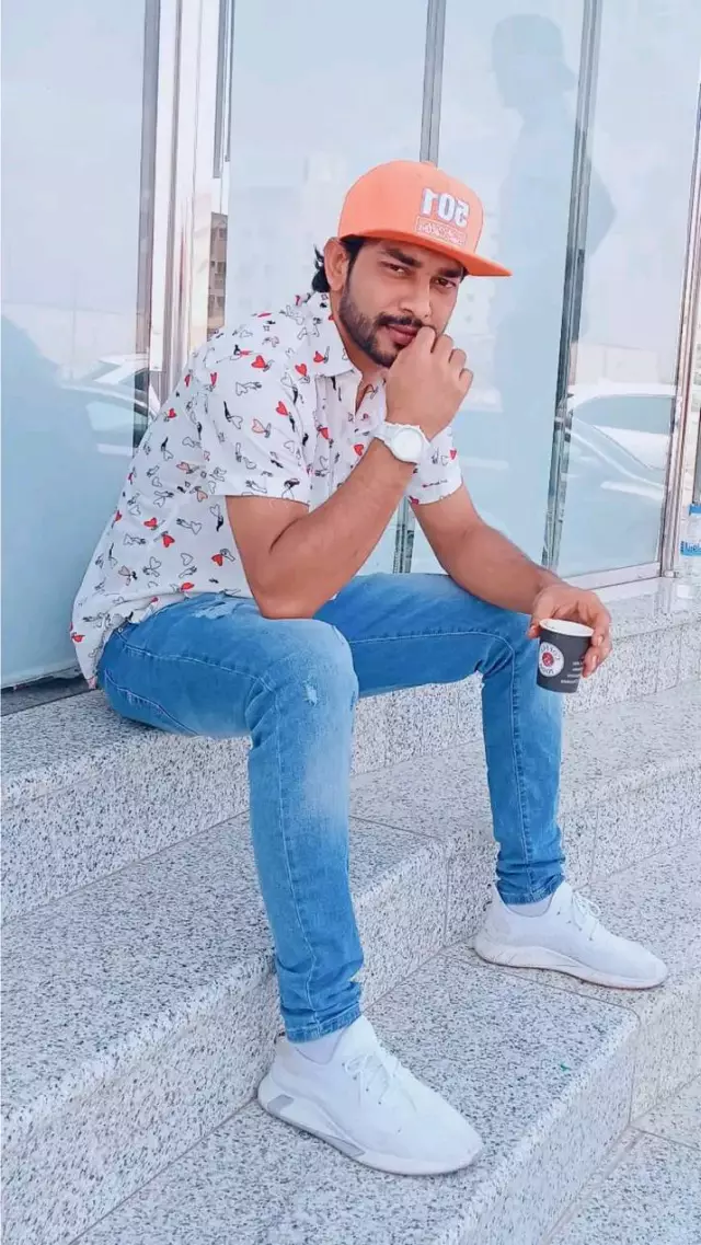 Alhamdulillah I am fine with my own restaurant and coffee house in Medina want bride for myself