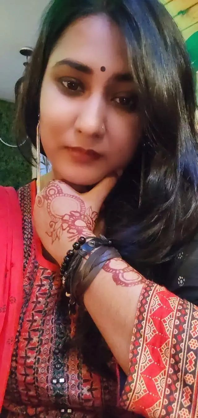  Bride is Fashion Designer want suitable groom