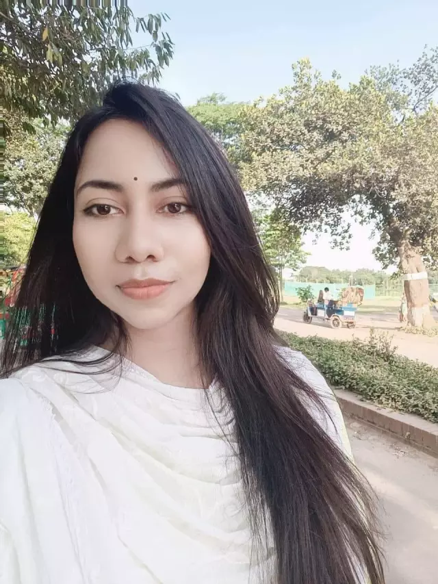 Graduate from University of Dhaka, Leather Product Engineering want groom Should have reasonably good profession 