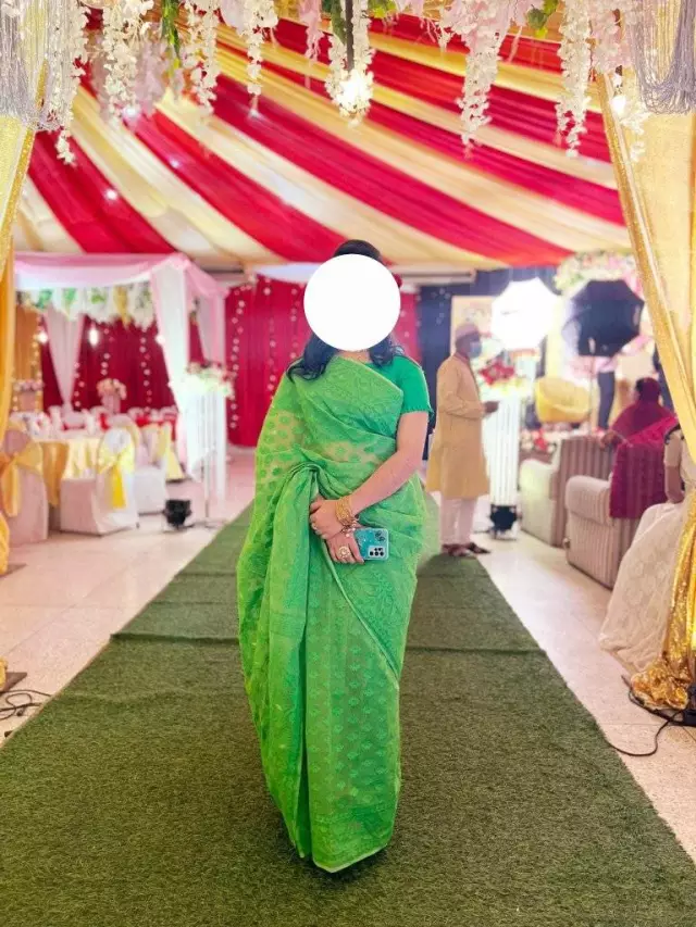 Seeking for groom for my little sisiter