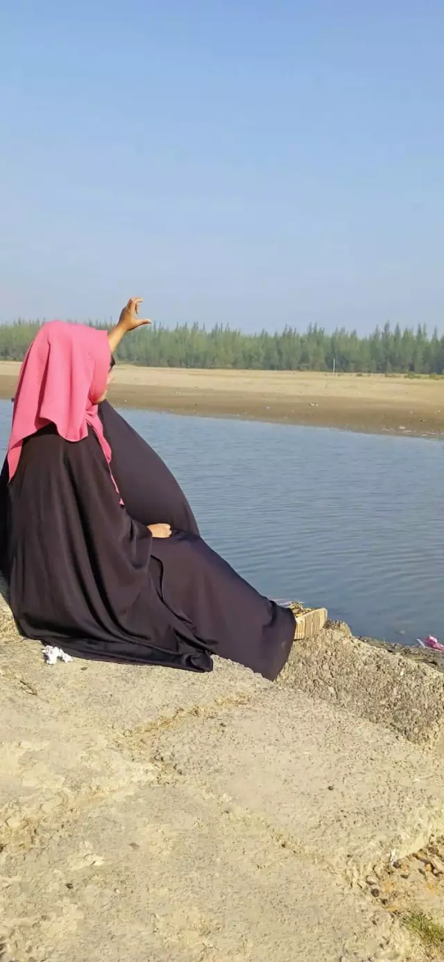 Coxs Bazar native bride seeking Religious mind  Practicing muslim groom