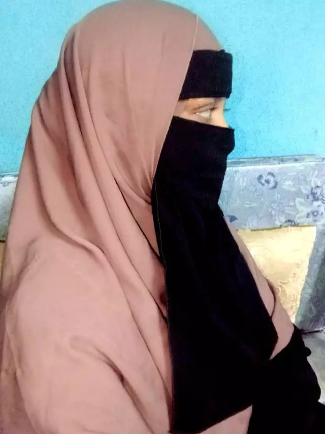 I want Groom for my younger sister. Sister is not willing to go outside my own country