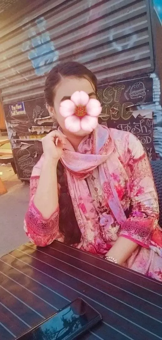 I am posting this biodata for my sister