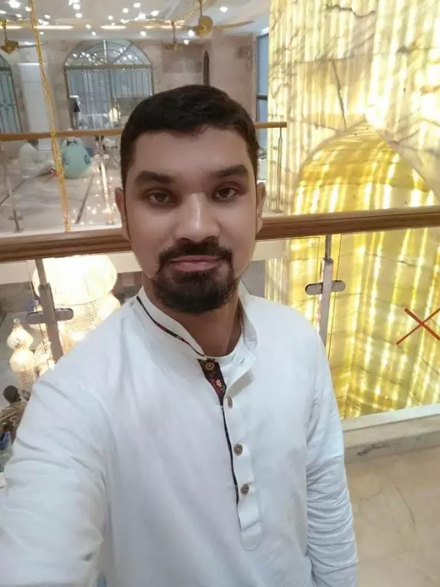 The prospective groom want him to be her bestfriend