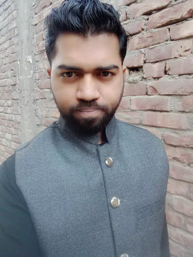 Working as a Junior Accountant and admin Eminence chemical industries limited want bride for myself