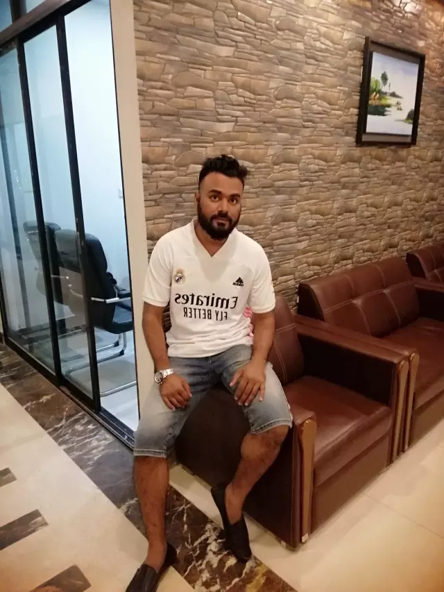 Looking for bride, preferable any district bt settle in Dhaka or Chittagong