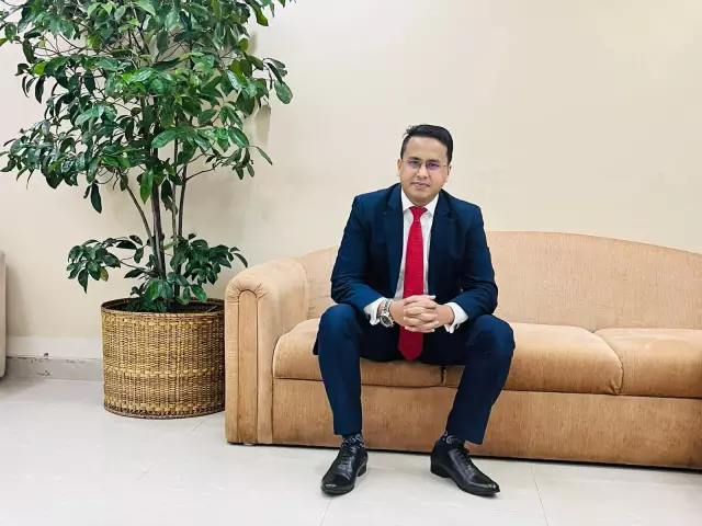 Looking for a bride for myself. I works Assistant Manager of a Reputed Pvt.Organisation.