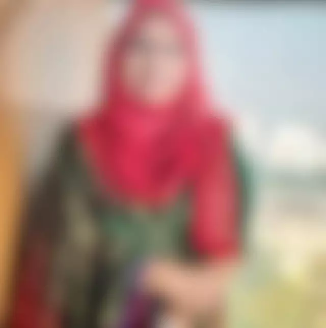 Looking for Groom for my Sister she works in Banker Officer Private Bank.