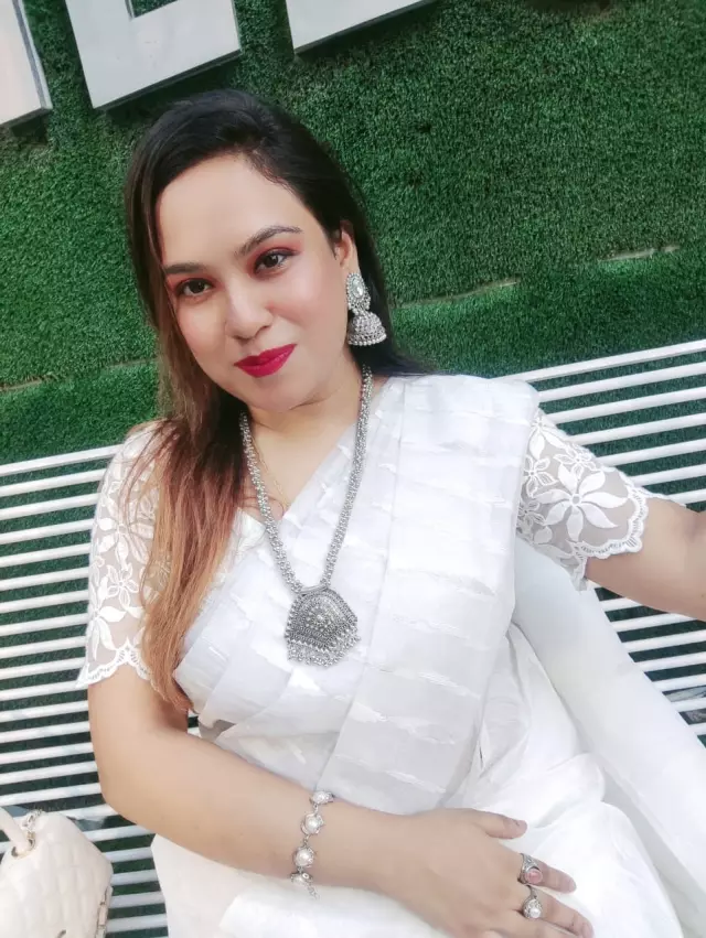 Hope you all are doing well. I am Looking for a groom for my sister