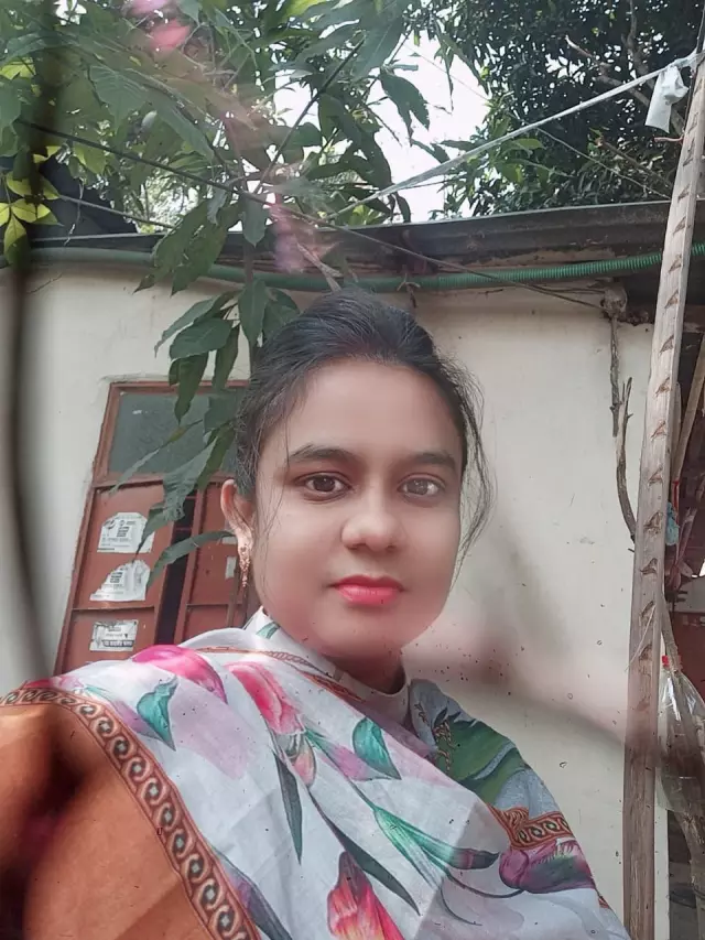 Posting on behalf of my younger sister. Looking for a GROOM