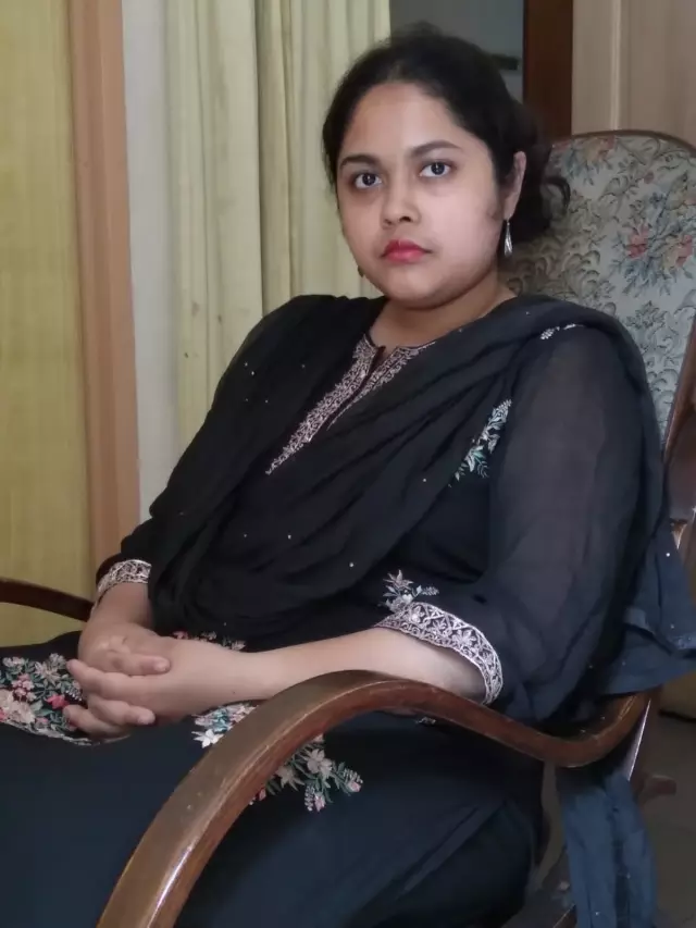 Looking for suitor for my niece. Those who are interested for marriage and want to come in family way only They will con