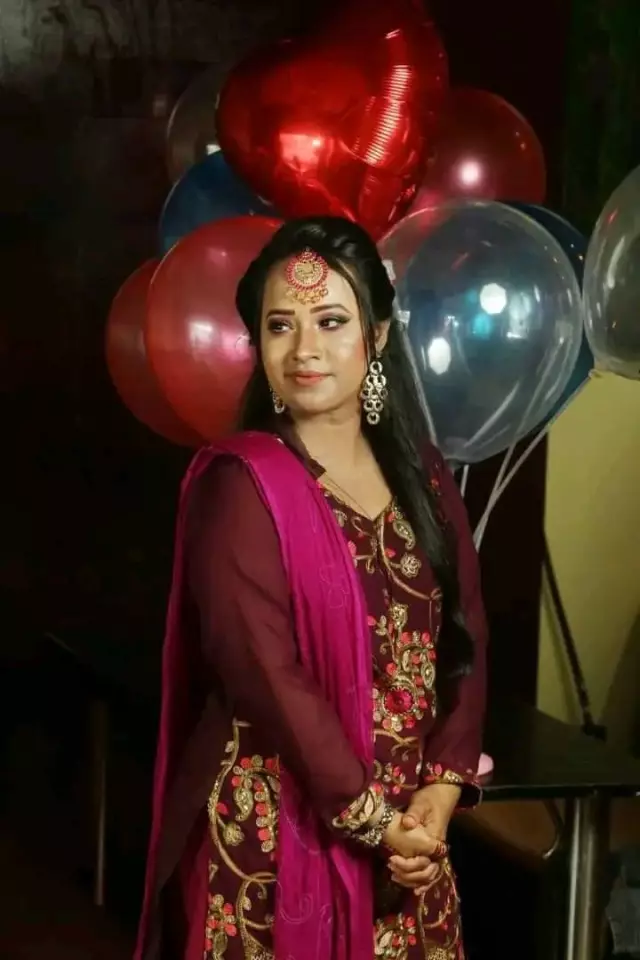College lecture Anwara Begum Muslim girls school and College want teacher groom