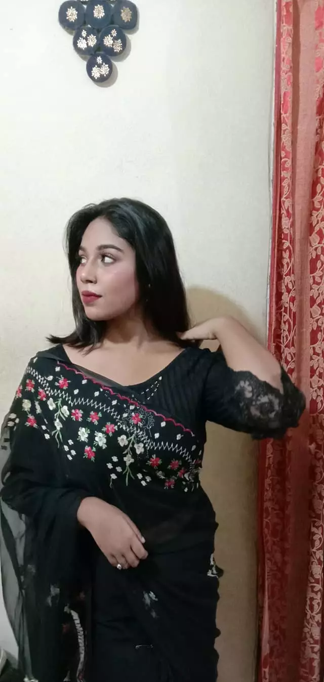 Works in a private company seeking her own groom