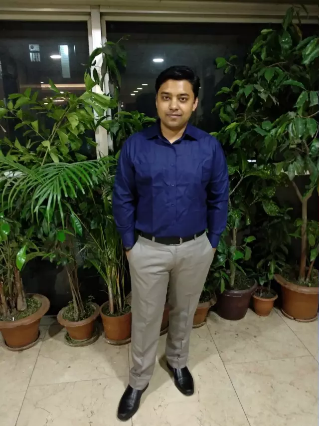 Working in a multinational organization as Manager seeking his bride