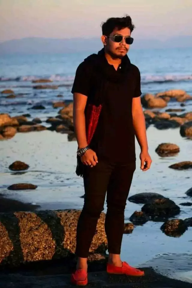 want spouse  I am Patras younger sister